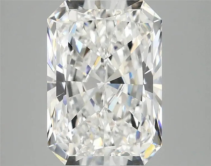 4.09 Carat · RADIANT · E · VVS2 · IGI · Excellent Cut
