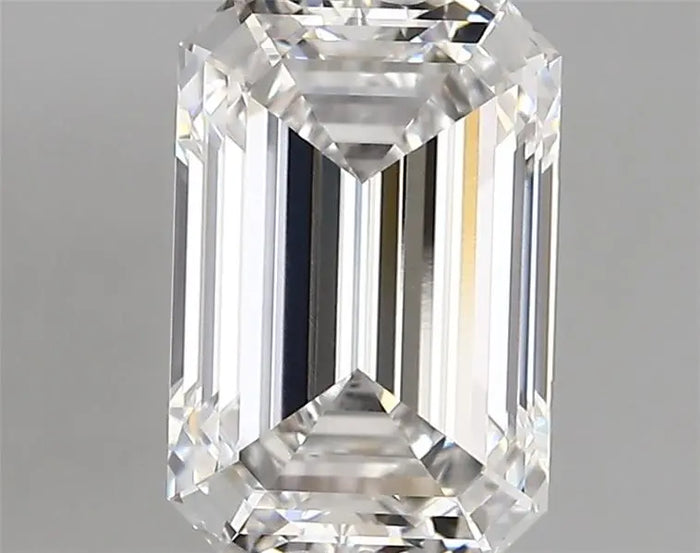 2.78 Carat · EMERALD · E · VVS2 · IGI · Excellent Cut