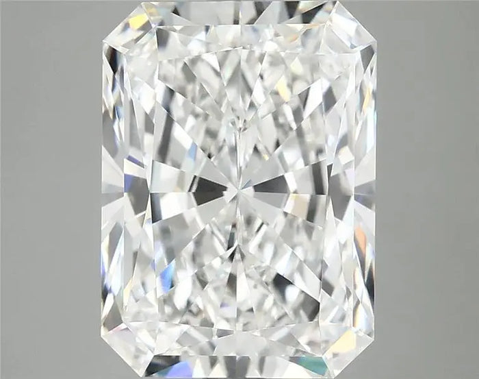 4.98 Carat · RADIANT · E · VVS2 · IGI · Excellent Cut