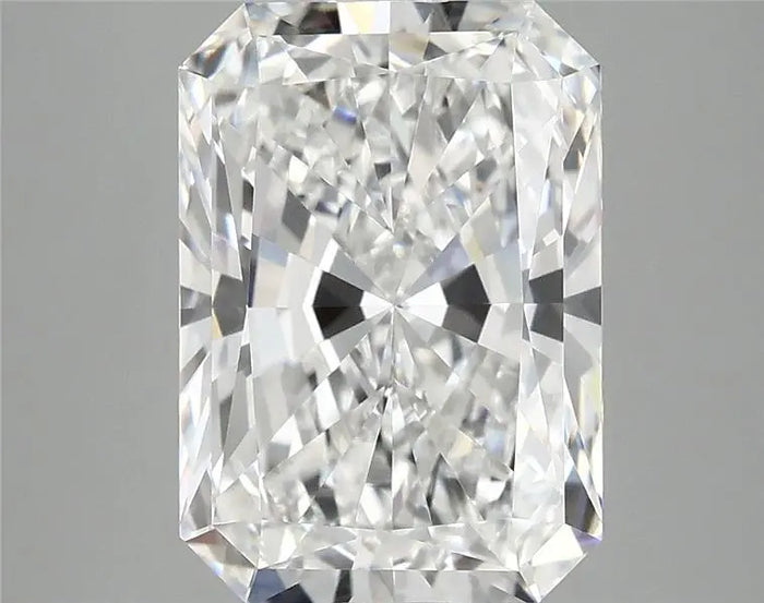 4.18 Carat · RADIANT · E · VVS2 · IGI · Excellent Cut