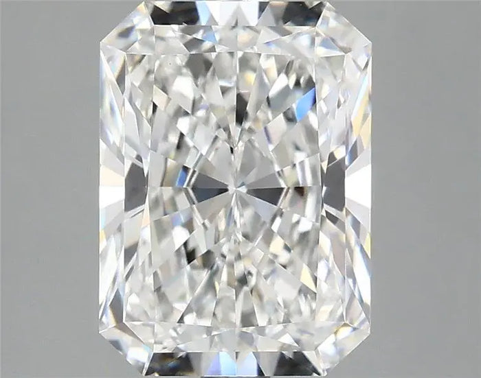 3.02 Carat · RADIANT · D · VVS2 · IGI · Excellent Cut