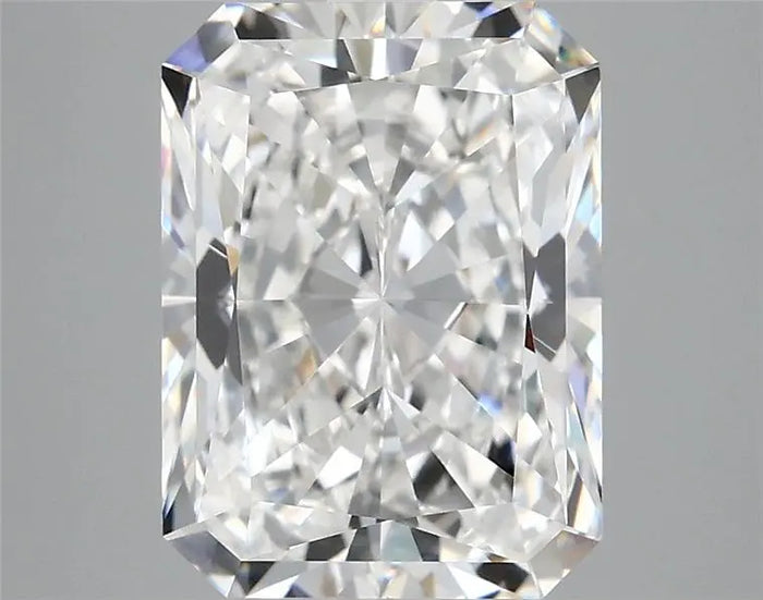 4.02 Carat · RADIANT · E · VVS2 · IGI · Excellent Cut