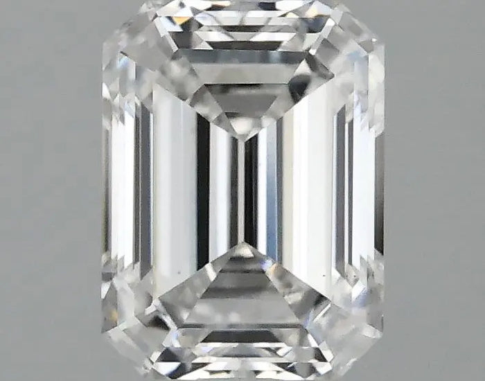 2.04 Carat · EMERALD · E · VS1 · IGI · Excellent Cut