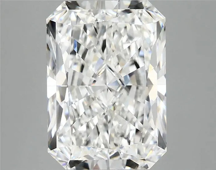 4.80 Carat · RADIANT · E · VVS2 · IGI · Excellent Cut