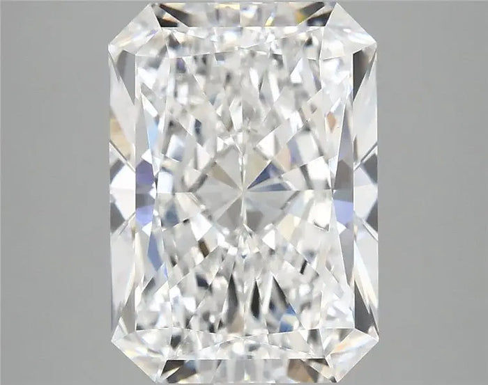 4.72 Carat · RADIANT · E · VS1 · IGI · Excellent Cut