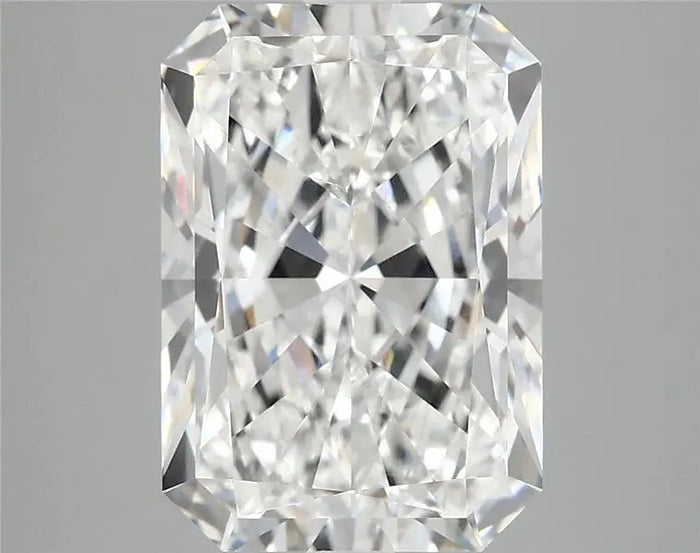 4.16 Carat · RADIANT · D · VVS2 · IGI · Excellent Cut