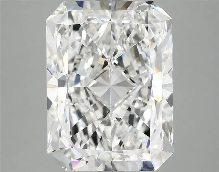 4.68 Carat · RADIANT · E · VVS2 · IGI · Excellent Cut