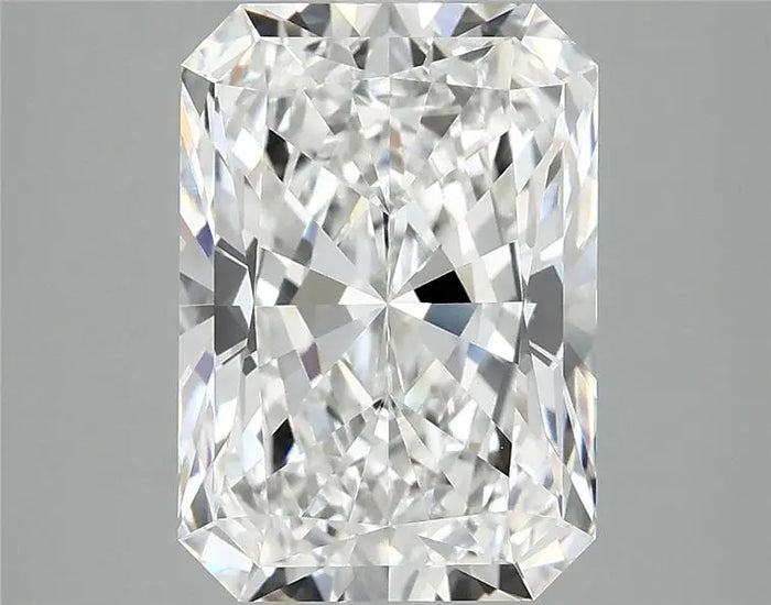 4.16 Carat · RADIANT · E · VVS2 · IGI · Excellent Cut