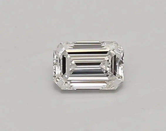 0.32 Carat · EMERALD · D · VVS2 · IGI · Excellent Cut