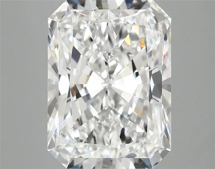 4.02 Carat · RADIANT · E · VVS2 · IGI · Excellent Cut