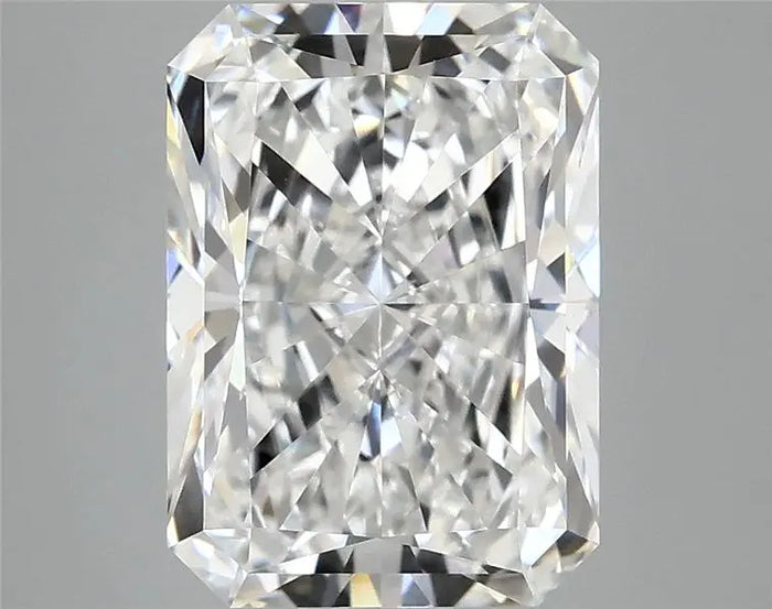 4.16 Carat · RADIANT · D · VVS2 · IGI · Excellent Cut