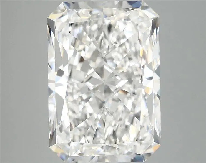 6.10 Carat · RADIANT · E · VVS2 · IGI · Excellent Cut