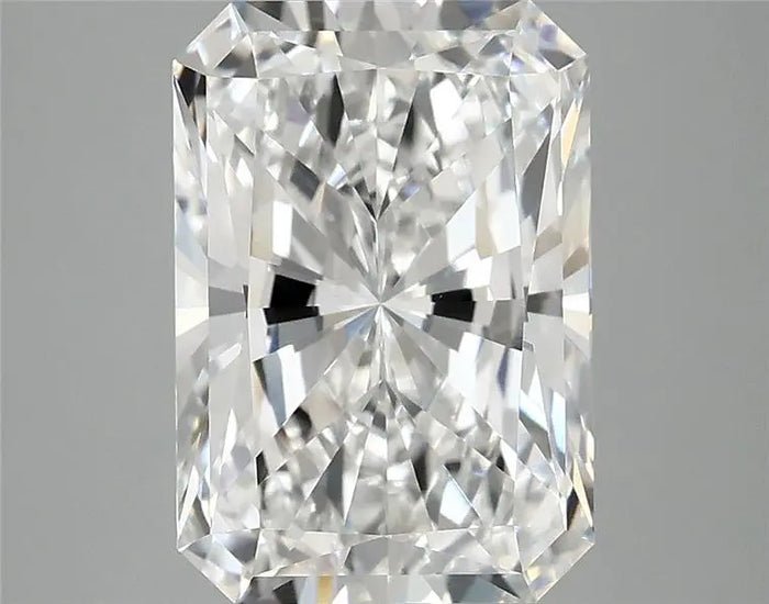 4.07 Carat · RADIANT · E · VVS2 · IGI · Excellent Cut