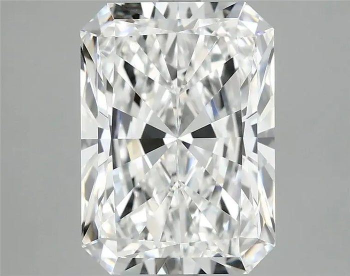 4.07 Carat · RADIANT · D · VVS2 · IGI · Excellent Cut