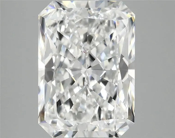 4.04 Carat · RADIANT · E · VVS2 · IGI · Excellent Cut