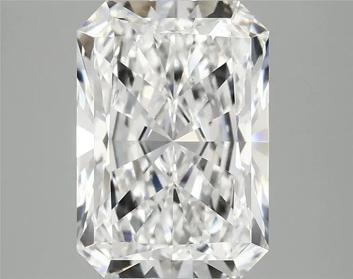 4.04 Carat · RADIANT · E · VVS2 · IGI · Excellent Cut