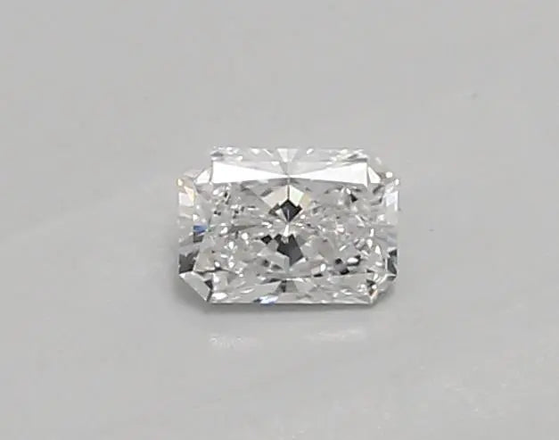 0.33 Carat · RADIANT · D · VVS1 · IGI · Very Good Cut