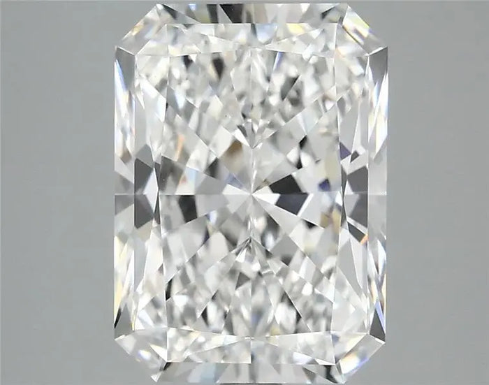 4.09 Carat · RADIANT · D · VVS2 · IGI · Excellent Cut