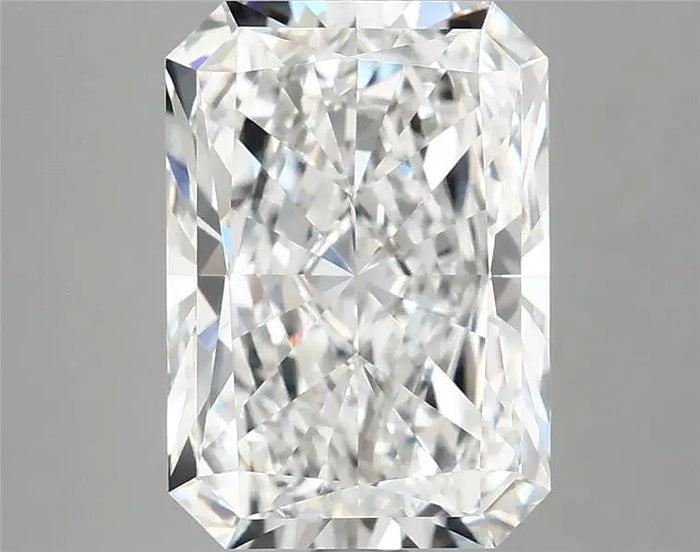 4.04 Carat · RADIANT · E · VVS2 · IGI · Excellent Cut