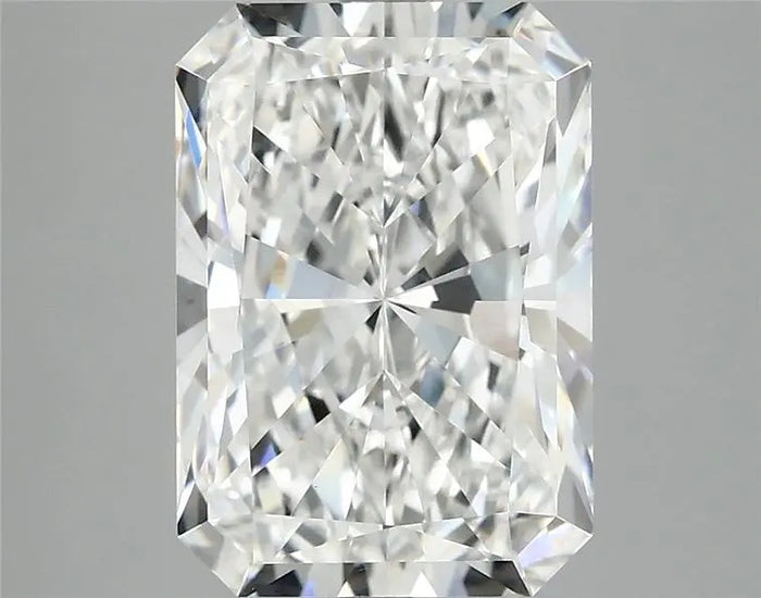 4.09 Carat · RADIANT · E · VVS2 · IGI · Excellent Cut