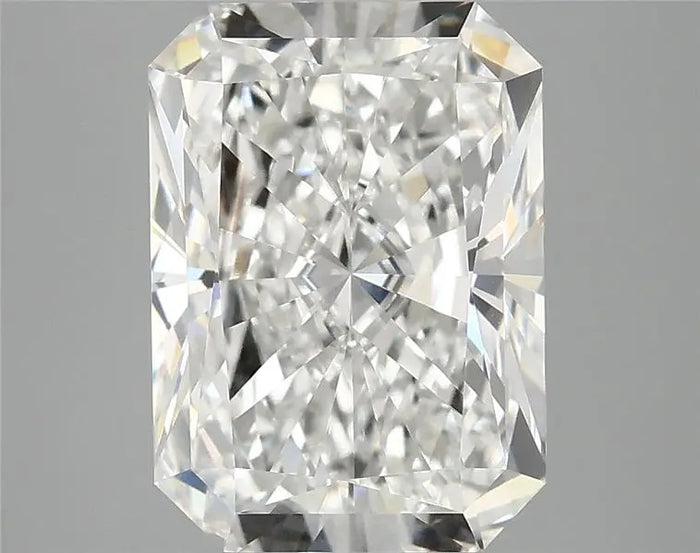3.96 Carat · RADIANT · F · VVS2 · IGI · Excellent Cut