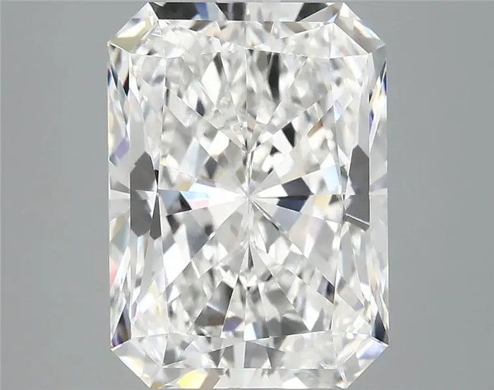 4.19 Carat · RADIANT · E · VVS2 · IGI · Excellent Cut
