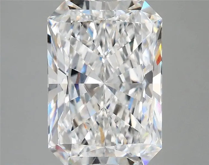 4.40 Carat · RADIANT · E · FL · IGI · Excellent Cut