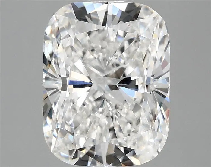 2.72 Carat · CUSHION · E · VS1 · IGI · Excellent Cut