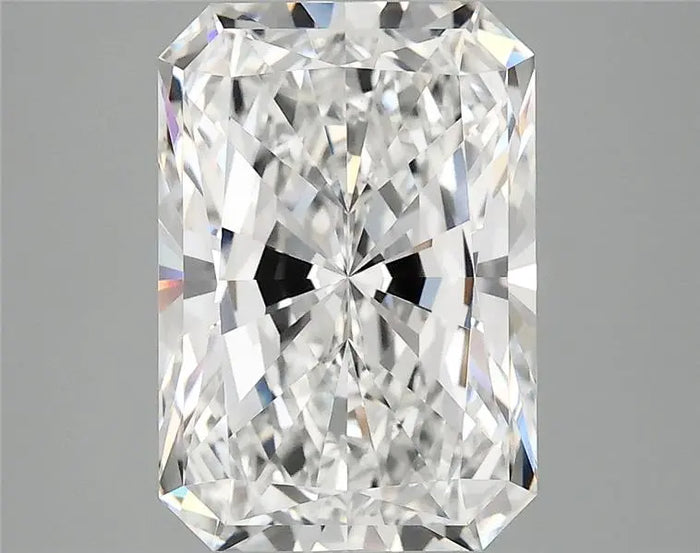 3.87 Carat · RADIANT · E · VVS2 · IGI · Excellent Cut