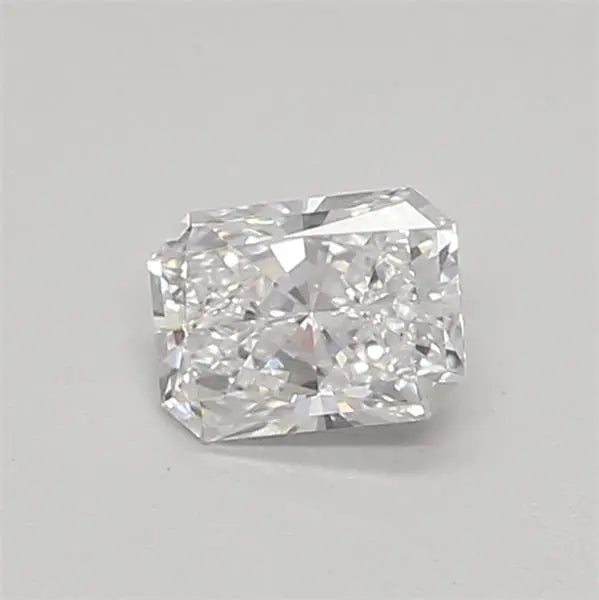 0.33 Carat · RADIANT · D · VVS2 · IGI · Very Good Cut