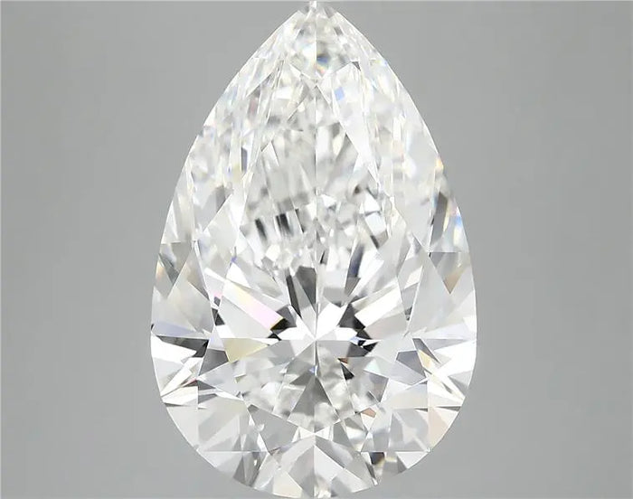 7.40 Carat · PEAR · E · VVS2 · IGI · Excellent Cut