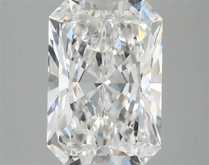 2.70 Carat · RADIANT · E · FL · IGI · Excellent Cut
