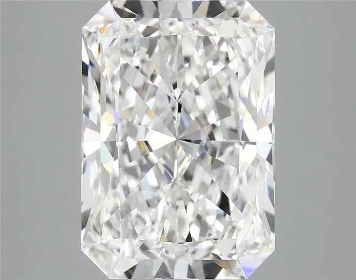 4.09 Carat · RADIANT · E · VVS2 · IGI · Excellent Cut