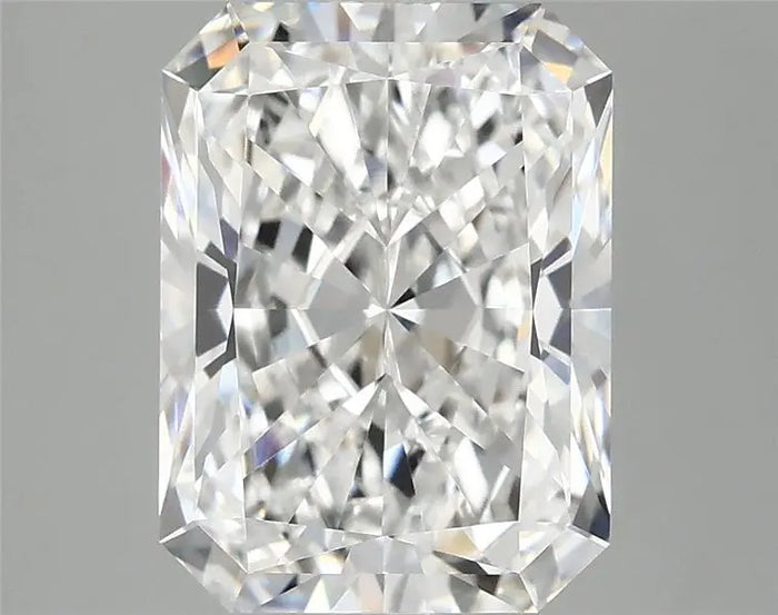 4.06 Carat · RADIANT · E · VVS2 · IGI · Excellent Cut