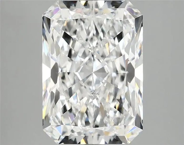 4.19 Carat · RADIANT · E · VVS2 · IGI · Excellent Cut