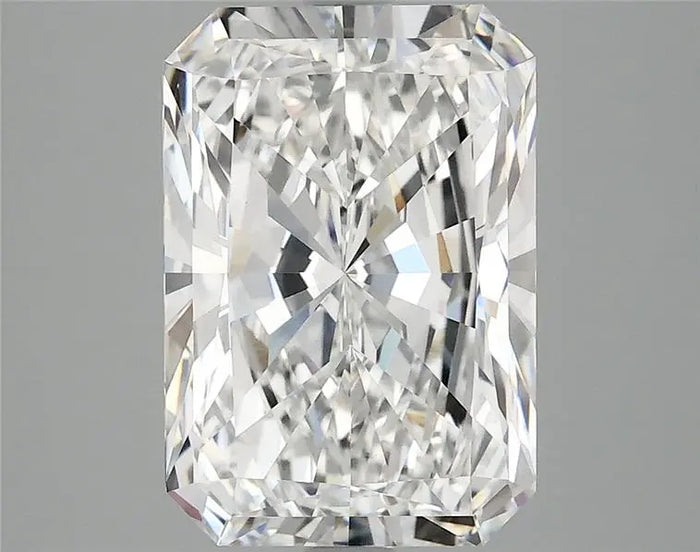 3.97 Carat · RADIANT · E · VVS2 · IGI · Excellent Cut