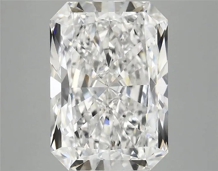 4.86 Carat · RADIANT · E · VVS2 · IGI · Excellent Cut