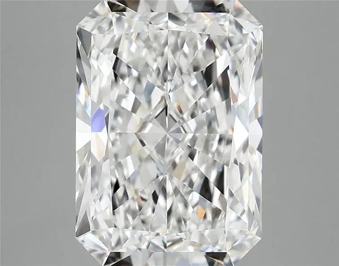 4.19 Carat · RADIANT · D · VVS2 · IGI · Excellent Cut