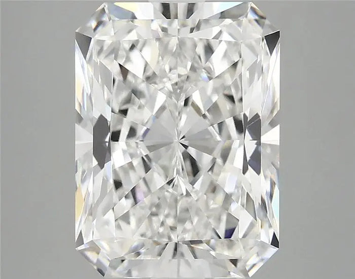 4.88 Carat · RADIANT · E · VVS2 · IGI · Excellent Cut