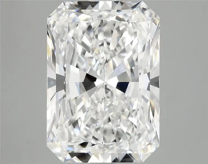 3.93 Carat · RADIANT · D · VVS2 · IGI · Excellent Cut