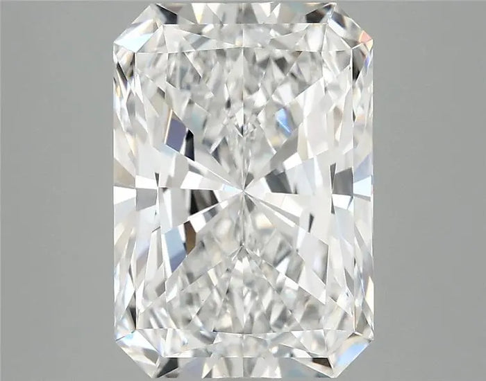 3.95 Carat · RADIANT · E · VVS2 · IGI · Excellent Cut