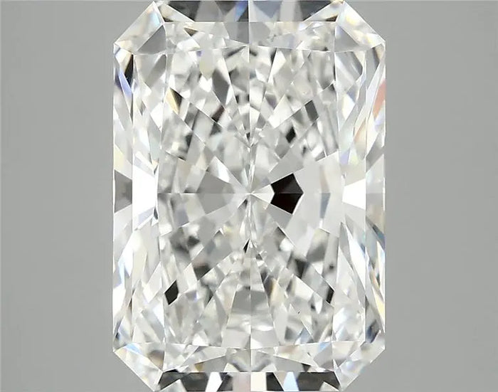 4.90 Carat · RADIANT · E · VVS2 · IGI · Excellent Cut