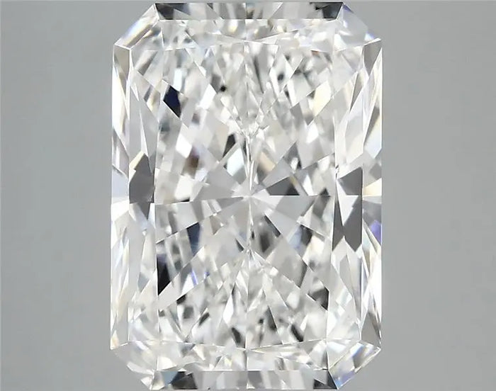 3.93 Carat · RADIANT · E · VVS2 · IGI · Excellent Cut