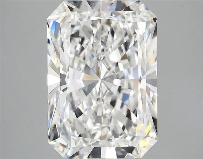 4.16 Carat · RADIANT · E · VVS2 · IGI · Excellent Cut