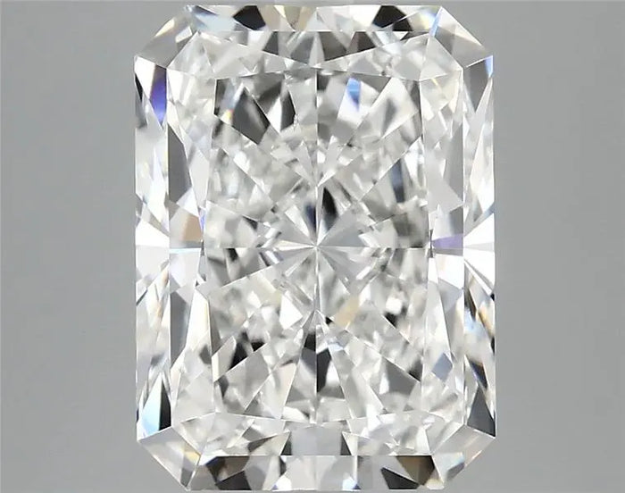 3.91 Carat · RADIANT · E · VS2 · IGI · Excellent Cut