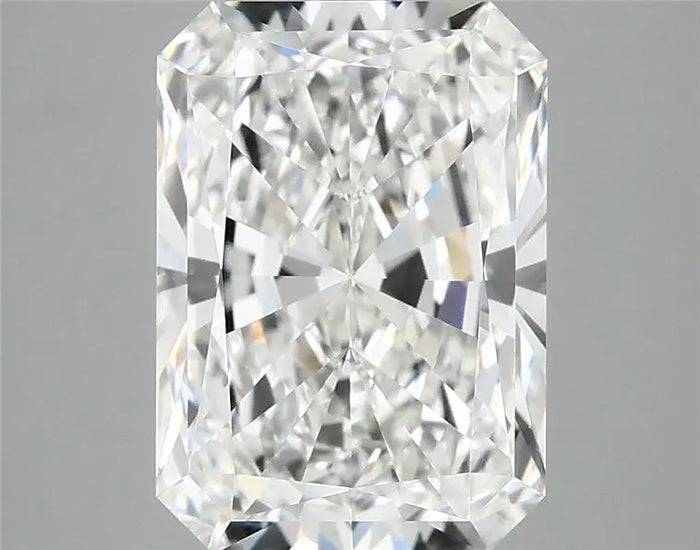 3.90 Carat · RADIANT · E · VVS2 · IGI · Excellent Cut