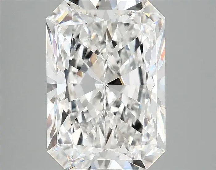 4.98 Carat · RADIANT · E · VVS2 · IGI · Excellent Cut