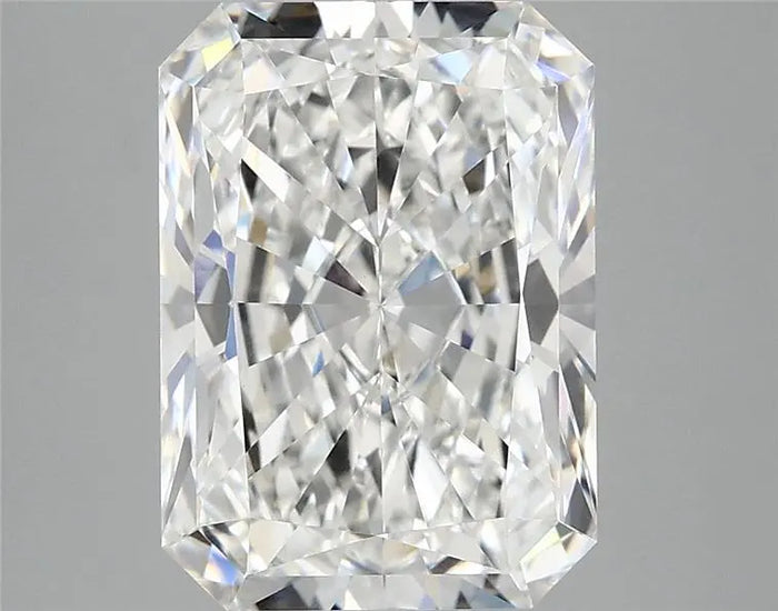 4.09 Carat · RADIANT · E · VVS2 · IGI · Excellent Cut