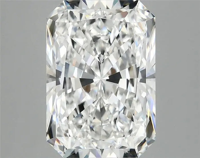 4.06 Carat · RADIANT · E · VVS2 · IGI · Excellent Cut