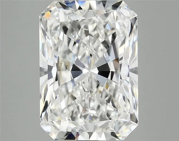 4.09 Carat · RADIANT · E · VVS2 · IGI · Excellent Cut